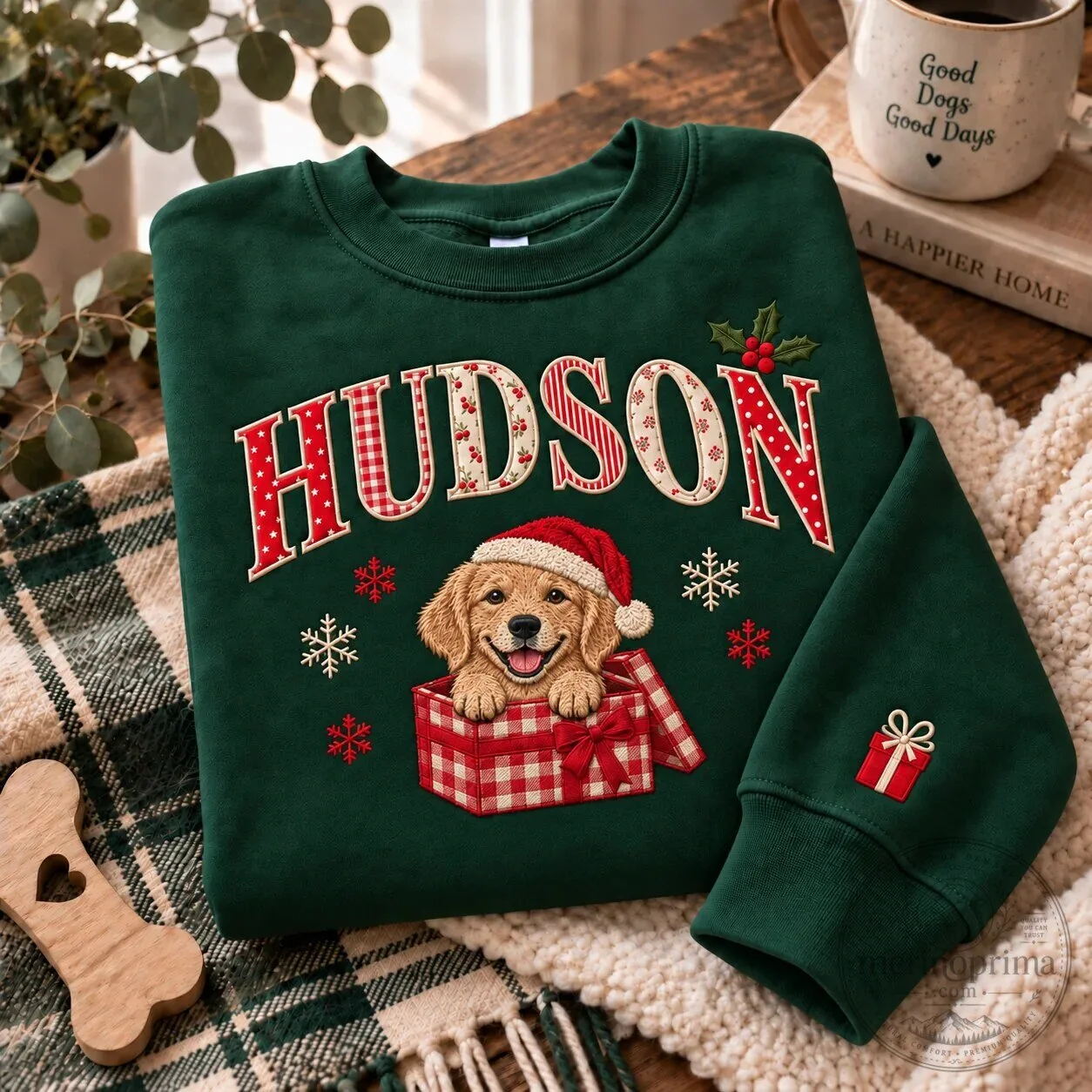 Personalized Christmas Golden Retriever Dog Name Sweatshirt