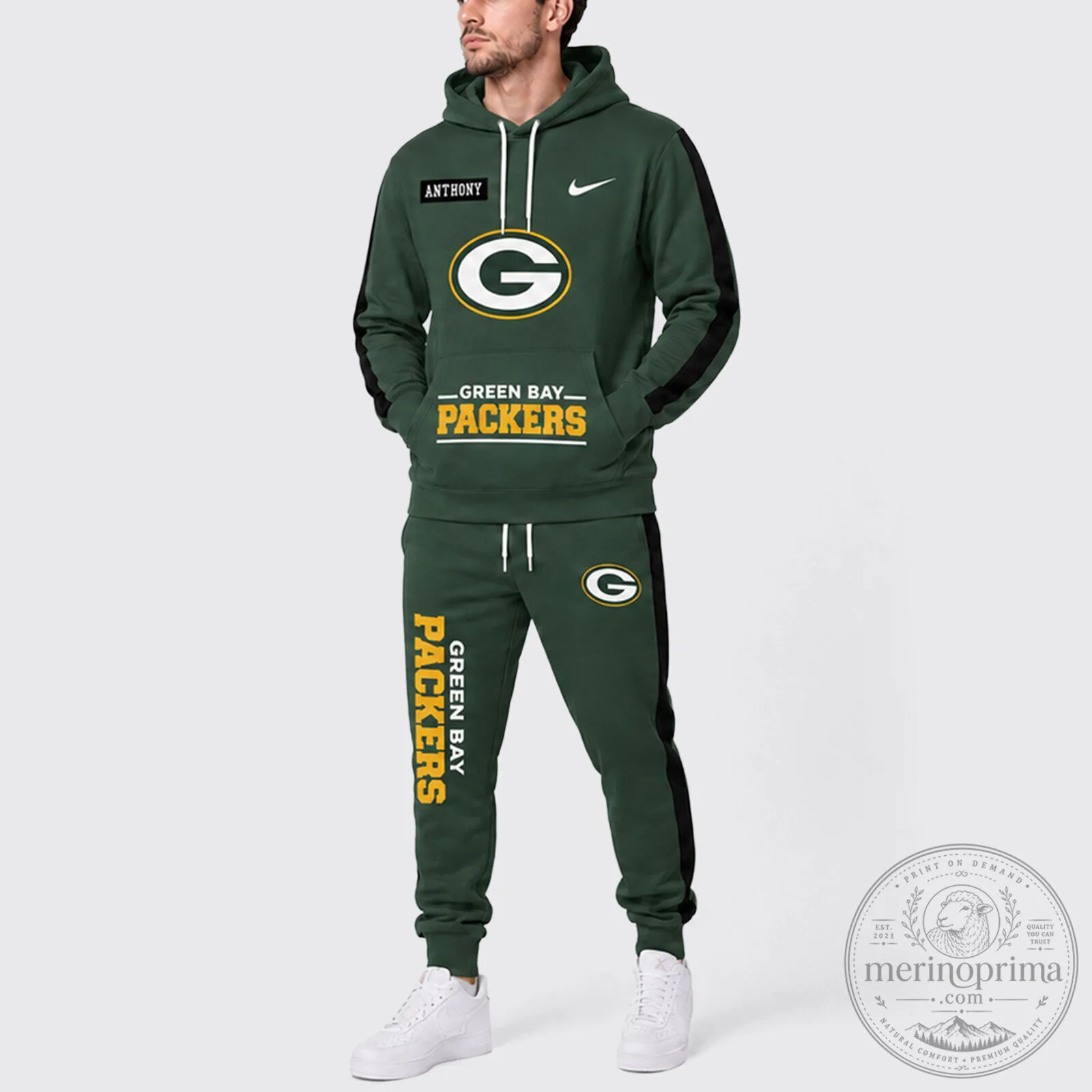 Green Bay Packers Personalized NFL Football Team Hoodie and Sweatpants Set 2 Green Bay Packers Personalized NFL Football Team Hoodie and Sweatpants Set